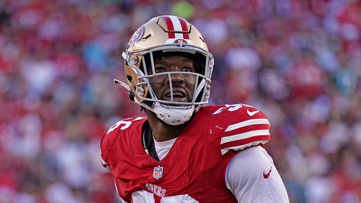 San Francisco 49ers defensive end Leonard Floyd