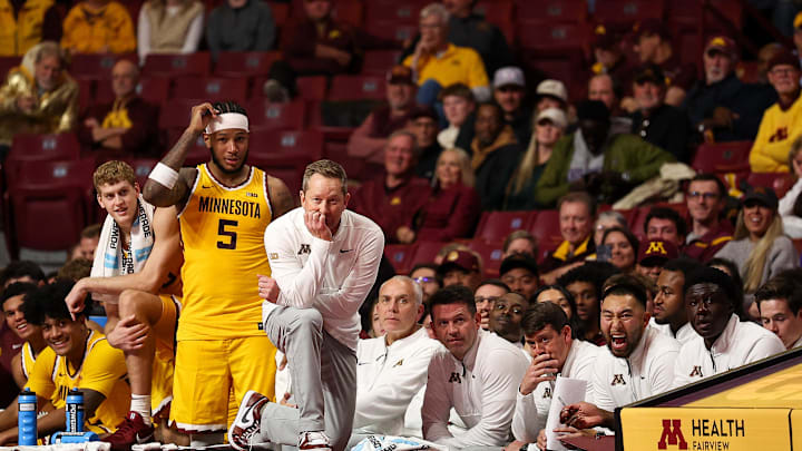 Minnesota Golden Gophers head coach Niko Medved Minnesota Golden Gophers head coach Niko Medved