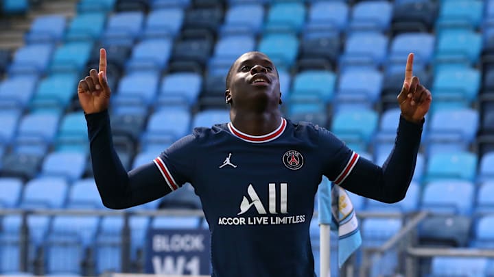 Djeidi Gassama en Youth League avec le PSG Djeidi Gassama en Youth League avec le PSG