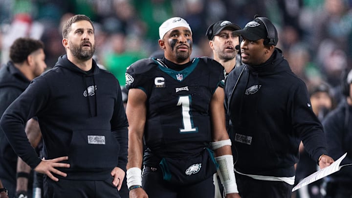 Philadelphia Eagles head coach Nick Sirianni (L) and quarterback Jalen Hurts.