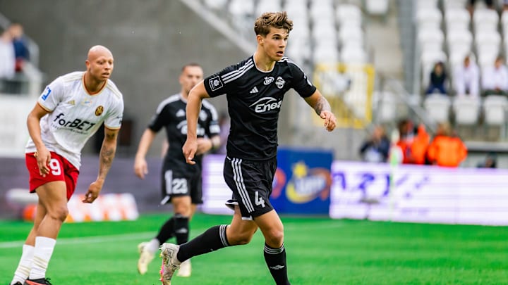 Luka Vuskovic of Radomiak seen in action for Radomiak Radom last season