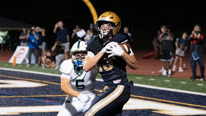 Sep 19, 2025; Old Tappan, NJ, USA; Ramapo football at Old Tappan. OT#13 Shane Small makes a catch for a touchdown in the third quarter.