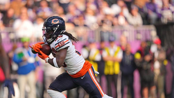 Nov 16, 2025; Minneapolis, Minnesota, USA; Chicago Bears running back Kyle Monangai 's injury could have major implications for fantasy football. Brad Rempel-Imagn Images Nov 16, 2025; Minneapolis, Minnesota, USA; Chicago Bears running back Kyle Monangai 's injury could have major implications for fantasy football. Brad Rempel-Imagn Images
