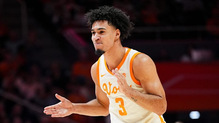 Tennessee guard Bishop Boswell (3) during a college basketball game between Tennessee and Louisville held at Thompson-Boling Arena at Food City Center in Knoxville, Tenn., on Dec. 16, 2025.