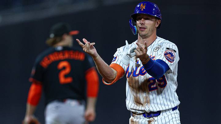 Sep 15, 2026; New York City, New York, USA;  New York Mets first baseman Jared Young (29) reacts after hitting a double during the fifth inning against the Baltimore Orioles at Citi Field. Mandatory Credit: Vincent Carchietta-Imagn Images