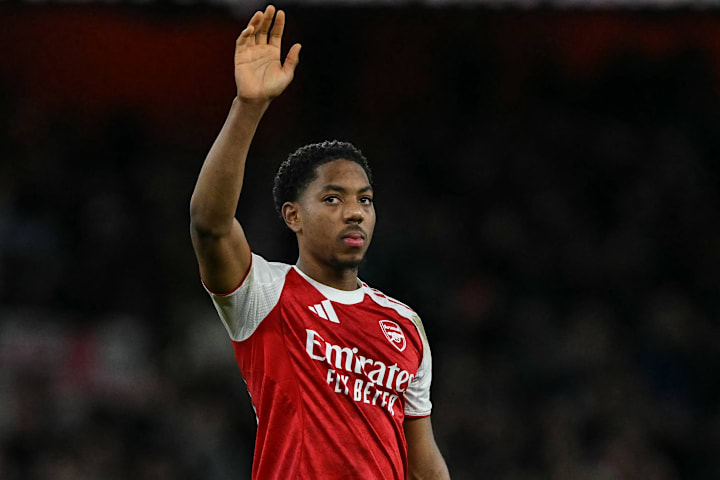 Myles Lewis-Skelly ไมลส์ ลูอิส-สเคลลี