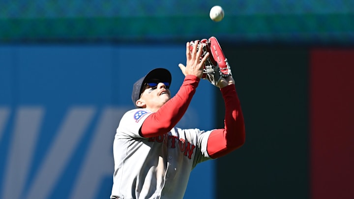 Apr 27, 2025; Cleveland, Ohio, USA; Boston Red Sox left fielder Jarren Duran (16) catches a ball hit by Cleveland Guardians center fielder Angel Martinez (not pictured) during the ninth inning at Progressive Field. Mandatory Credit: Ken Blaze-Imagn Images Apr 27, 2025; Cleveland, Ohio, USA; Boston Red Sox left fielder Jarren Duran (16) catches a ball hit by Cleveland Guardians center fielder Angel Martinez (not pictured) during the ninth inning at Progressive Field. Mandatory Credit: Ken Blaze-Imagn Images