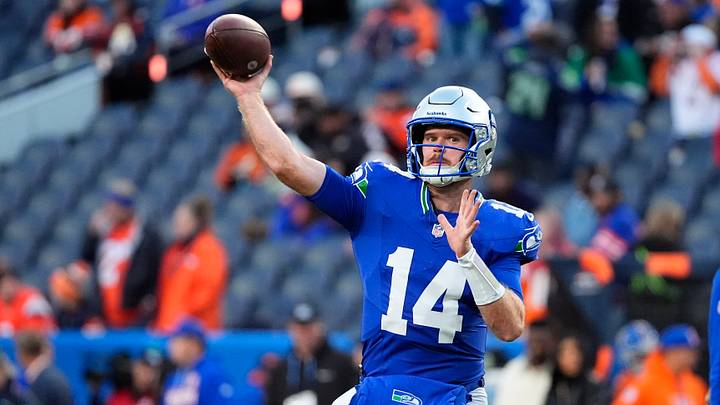 The Seattle Seahawks and quarterback Sam Darnold are favored in Week 7. The Seattle Seahawks and quarterback Sam Darnold are favored in Week 7.