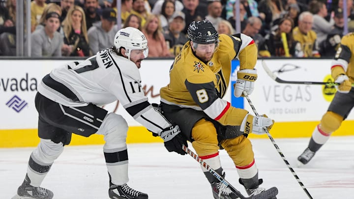 Phil Kessel has reportedly signed with the Vancouver Canucks.