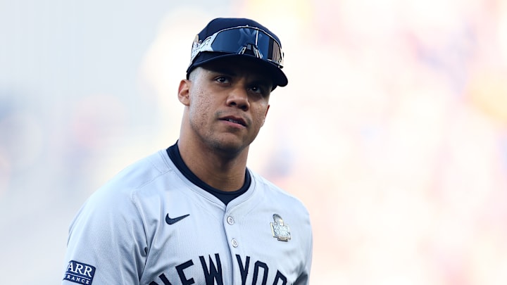World Series - New York Yankees v Los Angeles Dodgers - Game 1