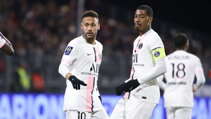 Neymar Jr y Presnel Kimpembe