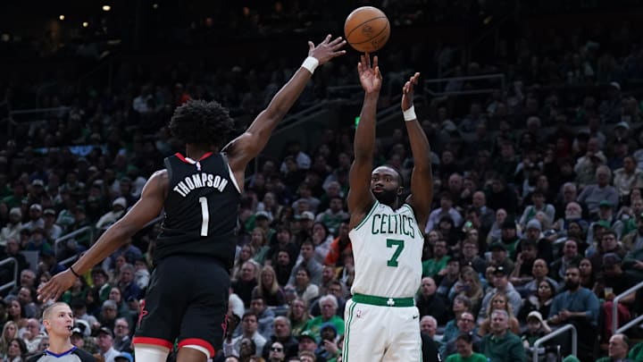 Jan 27, 2025; Boston, Massachusetts, USA; Boston Celtics guard Jaylen Brown (7) shoots for three points against Houston Rockets forward Amen Thompson (1) in the second quarter at TD Garden. Mandatory Credit: David Butler II-Imagn Images Jan 27, 2025; Boston, Massachusetts, USA; Boston Celtics guard Jaylen Brown (7) shoots for three points against Houston Rockets forward Amen Thompson (1) in the second quarter at TD Garden. Mandatory Credit: David Butler II-Imagn Images