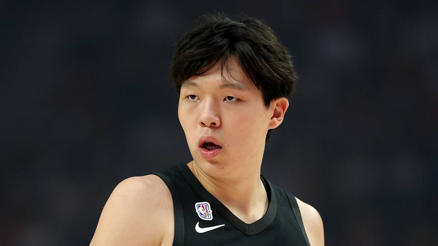Blazers Send Rookie Hansen to G League for Experience