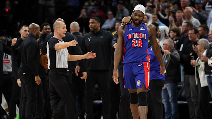 Mar 30, 2025; Minneapolis, Minnesota, USA; Detroit Pistons center Isaiah Stewart (28) reacts after a fight against the Minnesota Timberwolves during the second quarter at Target Center. Stewart was later ejected from the game. Mandatory Credit: Matt Krohn-Imagn Images Mar 30, 2025; Minneapolis, Minnesota, USA; Detroit Pistons center Isaiah Stewart (28) reacts after a fight against the Minnesota Timberwolves during the second quarter at Target Center. Stewart was later ejected from the game. Mandatory Credit: Matt Krohn-Imagn Images
