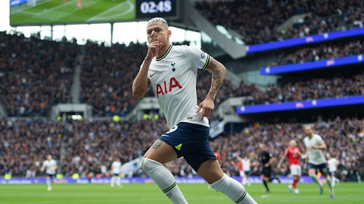 Tottenham Hotspur v Nottingham Forest - Premier League