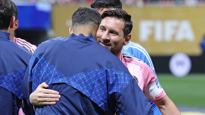 Everyone wanted a piece of Messi as PSG beat Inter Miami.