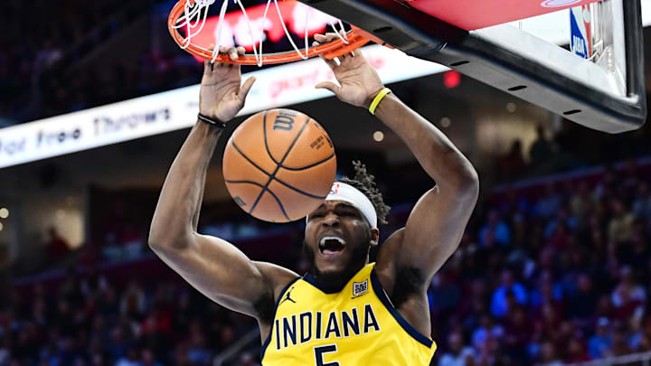 Jan 12, 2025; Cleveland, Ohio, USA; Indiana Pacers forward Jarace Walker (5) dunks during the second half against the Cleveland Cavaliers at Rocket Mortgage FieldHouse. Mandatory Credit: Ken Blaze-Imagn Images