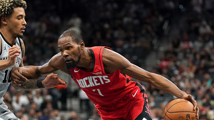 Nov 7, 2025; San Antonio, Texas, USA; Houston Rockets forward Kevin Durant (7) dribbles against San Antonio Spurs forward Jeremy Sochan (10) during the second quarter at Frost Bank Center. Mandatory Credit: Dustin Safranek-Imagn Images Nov 7, 2025; San Antonio, Texas, USA; Houston Rockets forward Kevin Durant (7) dribbles against San Antonio Spurs forward Jeremy Sochan (10) during the second quarter at Frost Bank Center. Mandatory Credit: Dustin Safranek-Imagn Images