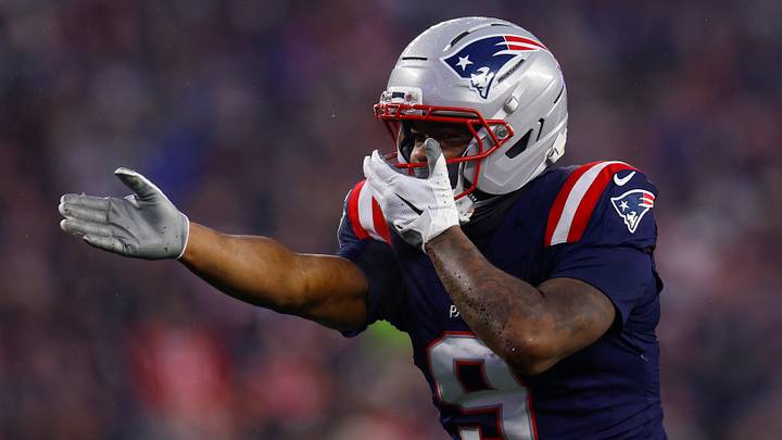 With defensive front all back healthy, Patriots rock the Texans right out of the building