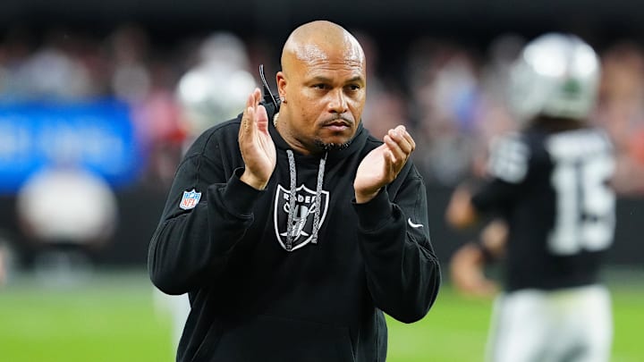 Sep 29, 2024; Paradise, Nevada, USA; Las Vegas Raiders head coach Antonio Pierce applauds the effort of his team against the Cleveland Browns during the third quarter at Allegiant Stadium. Mandatory Credit: Stephen R. Sylvanie-Imagn Images