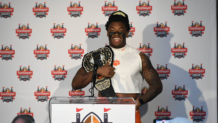 Clemson linebacker Barrett Carter (0) after the TaxSlayer Gator Bowl at EverBank Stadium.