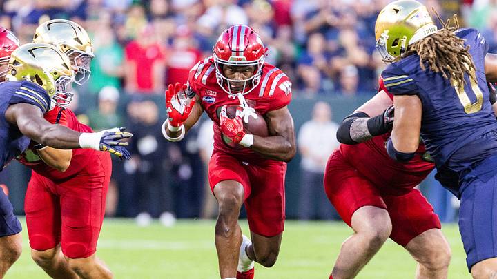 Sep 6, 2026; Green Bay, Wisconsin, USA;  Wisconsin Badgers running back Abu Sama III (3) rushes the ball against the Notre Dame Fighting Irish in the first half at Lambeau Field.  Mandatory Credit: Trevor Ruszkowski-Imagn Images