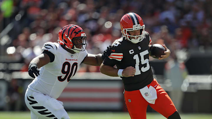 Cleveland Browns quarterback Joe Flacco (15) is chased out of bounds by Cincinnati Bengals defensive tackle Kris Jenkins Jr. (90) during the second half of an NFL football game at Huntington Bank Field, Sept. 7, 2025, in Cleveland, Ohio.