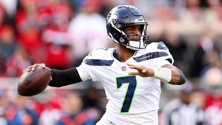 Seahawks Quarterback Geno Smith made the 2023 Pro Bowl and won the Comeback Player of the Year Award