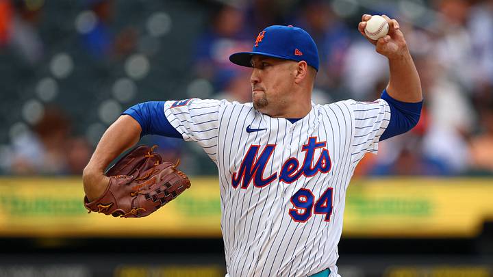 Aug 16, 2026; New York City, New York, USA; New York Mets pitcher Nate Lavender (94) delivers a pitch during the seventh inning against the Washington Nationals at Citi Field. Mandatory Credit: Vincent Carchietta-Imagn Images Aug 16, 2026; New York City, New York, USA; New York Mets pitcher Nate Lavender (94) delivers a pitch during the seventh inning against the Washington Nationals at Citi Field. Mandatory Credit: Vincent Carchietta-Imagn Images