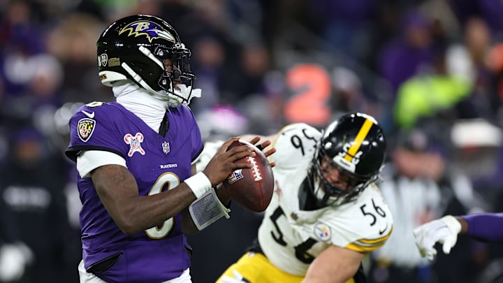 Pittsburgh Steelers v Baltimore Ravens