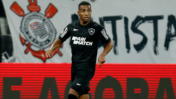 Ex-Botafogo foi oferecido ao Corinthians