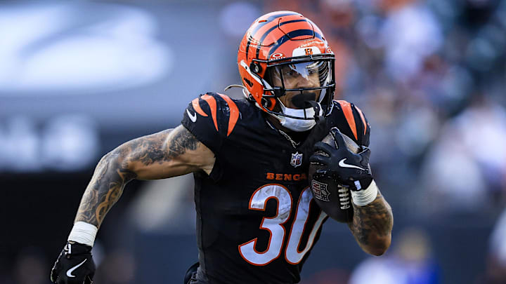 Nov 3, 2024; Cincinnati, Ohio, USA; Cincinnati Bengals running back Chase Brown (30) runs with the ball against the Las Vegas Raiders in the second half at Paycor Stadium. Mandatory Credit: Katie Stratman-Imagn Images