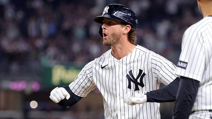 Aug 11, 2026; Bronx, New York, USA; New York Yankees third baseman Ryan McMahon (19) celebrates his two run single against the Seattle Mariners during the seventh inning at Yankee Stadium. Mandatory Credit: Brad Penner-Imagn Images Aug 11, 2026; Bronx, New York, USA; New York Yankees third baseman Ryan McMahon (19) celebrates his two run single against the Seattle Mariners during the seventh inning at Yankee Stadium. Mandatory Credit: Brad Penner-Imagn Images