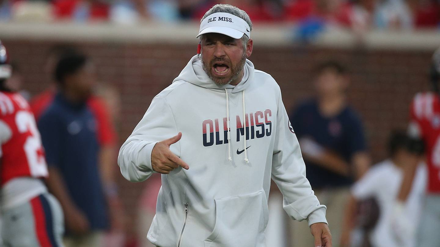Pete Golding Will Continue to Rotate Secondary, Reveals Sharif Denson's Status vs LSU