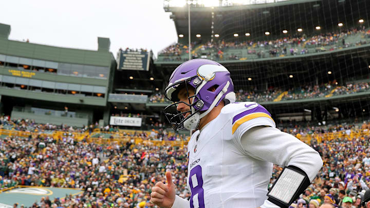Minnesota Vikings v Green Bay Packers