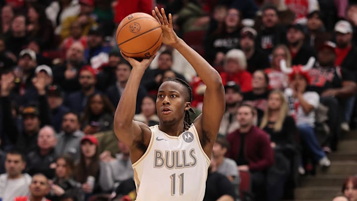 Philadelphia 76ers v Chicago Bulls