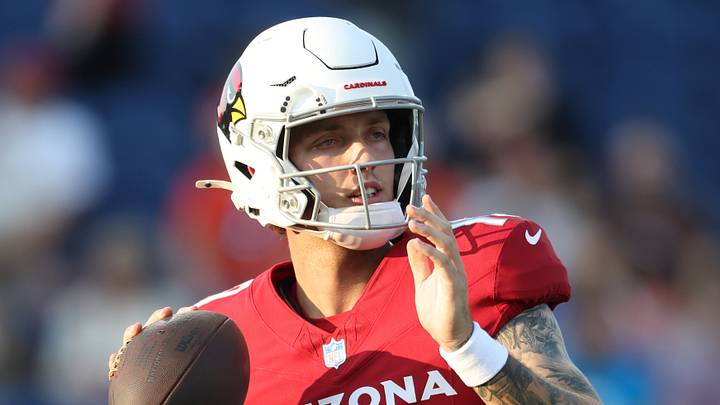 Aug 6, 2026; Canton, Ohio, USA;  Arizona Cardinals quarterback Carson Beck (19) warms up before playing the the Carolina Panthers at Tom Benson Hall of Fame Stadium. Mandatory Credit: Charles LeClaire-Imagn Images