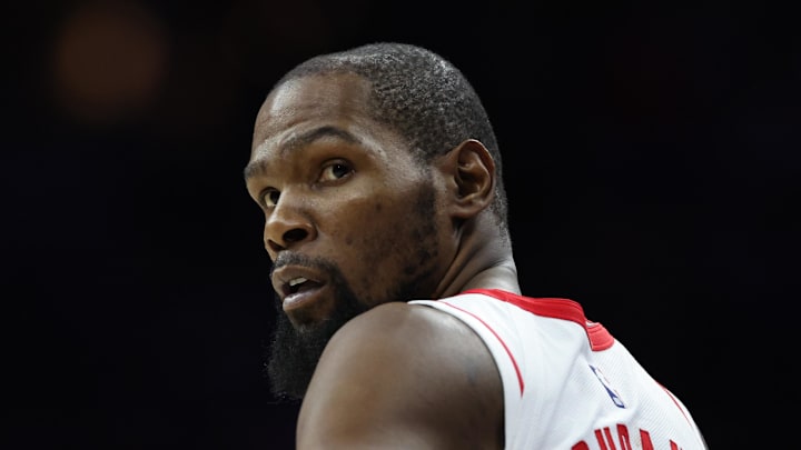 Jan 22, 2026; Philadelphia, Pennsylvania, USA; Houston Rockets forward Kevin Durant (7) looks on during overtime against the Philadelphia 76ers at Xfinity Mobile Arena. Mandatory Credit: Bill Streicher-Imagn Images Jan 22, 2026; Philadelphia, Pennsylvania, USA; Houston Rockets forward Kevin Durant (7) looks on during overtime against the Philadelphia 76ers at Xfinity Mobile Arena. Mandatory Credit: Bill Streicher-Imagn Images