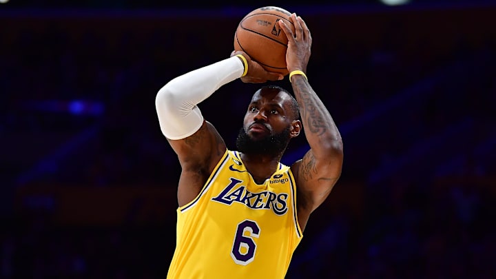 James es el líder histórico en varias categorías en los playoffs de NBA