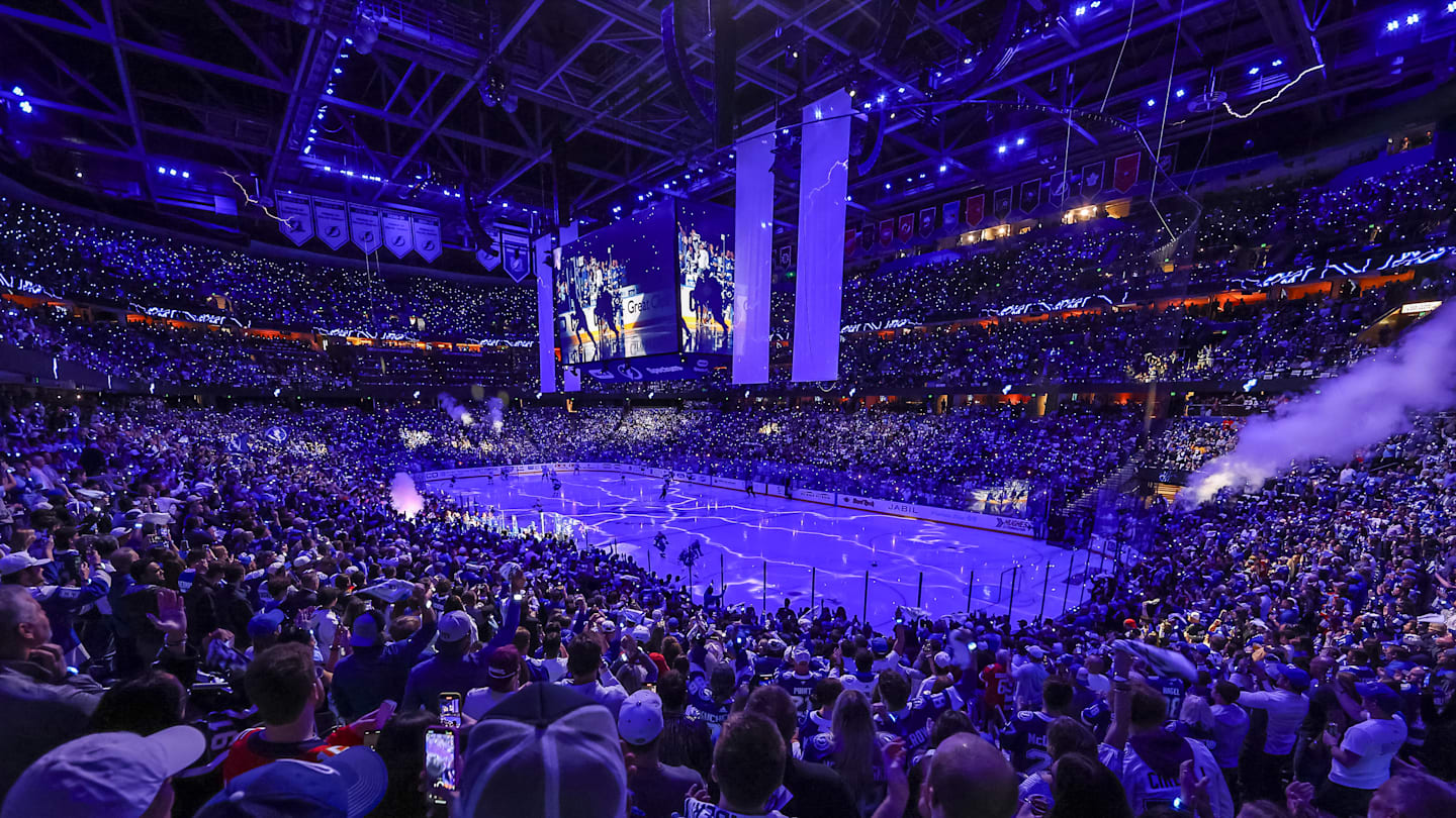 A Golden Knights travel guide to Tampa