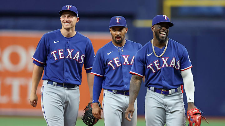 Texas puede acudir al mercado para reforzar al equipo