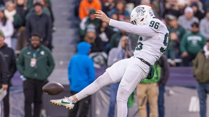 Michigan State v Illinois