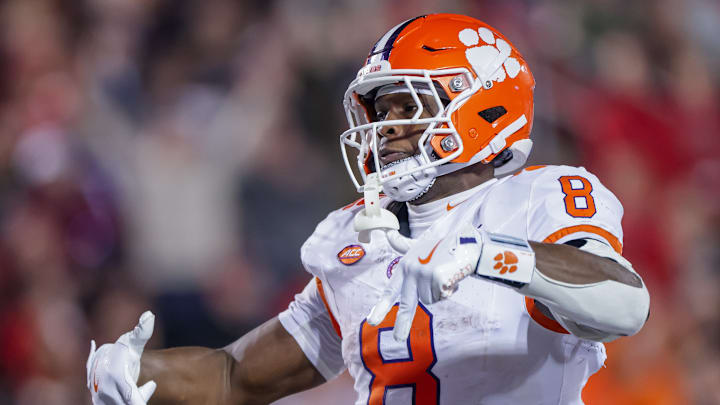 Clemson v Louisville Clemson v Louisville