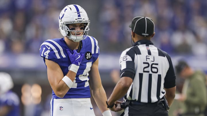 Tennessee Titans v Indianapolis Colts - NFL 2025 Tennessee Titans v Indianapolis Colts - NFL 2025