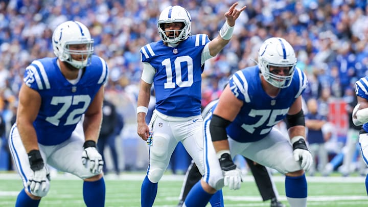 Tennessee Titans v Indianapolis Colts