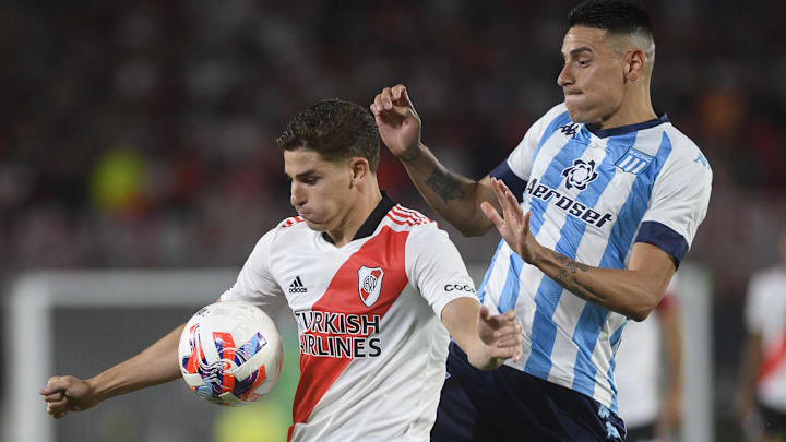 River Plate v Racing Club - 