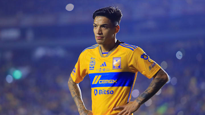Raymundo Fulgencio podría salir de Tigres UANL