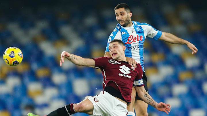 Torino faz campanha intermediária, Napoli está no G-4