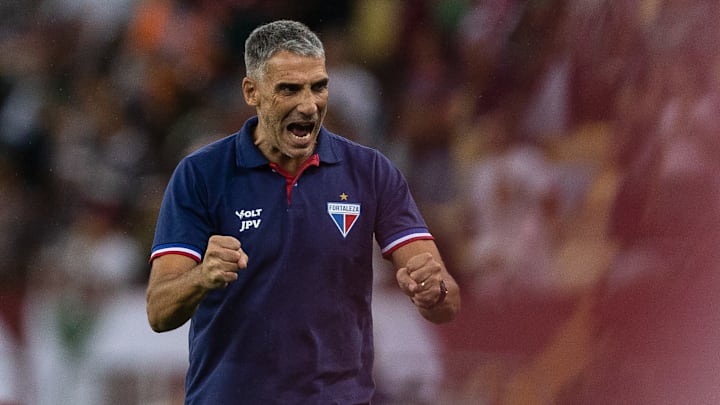 Vojvoda recusou várias propostas para ficar no Fortaleza