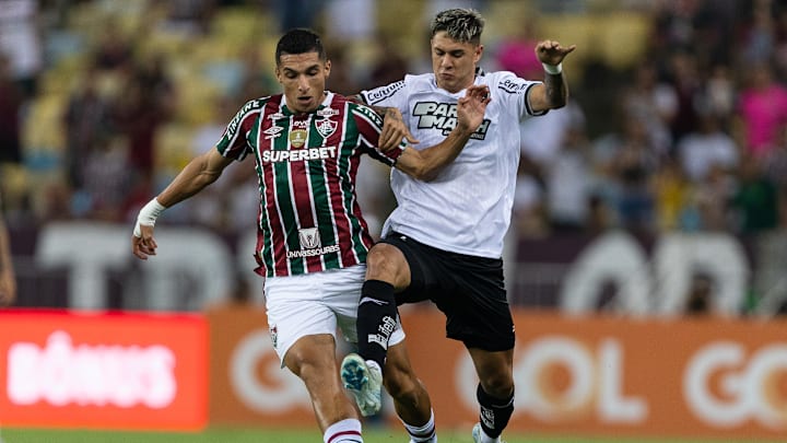 Botafogo e Fluminense abrem "temporada de clássicos" no Cariocão Botafogo e Fluminense abrem "temporada de clássicos" no Cariocão